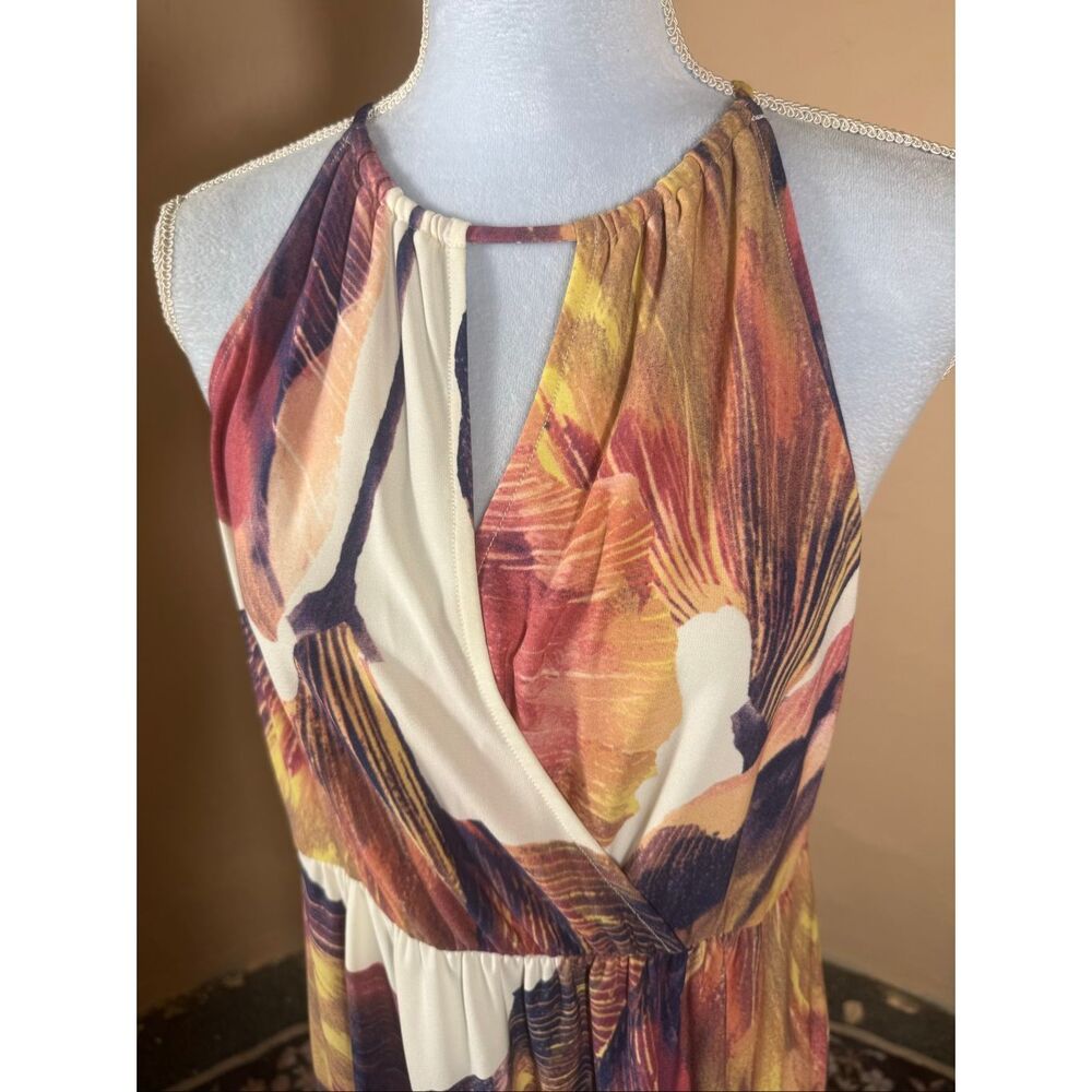 London Times Cream & Burgundy Abstract Floral Maxi Dress – Keyhole Neck | Surpli - Picture 2 of 7